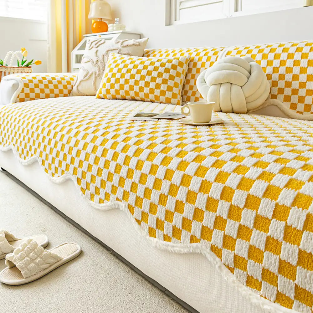 Classic Checkerboard Plush Couch Cover - Ultra-Soft, Scratch-Resistant & Non-Slip