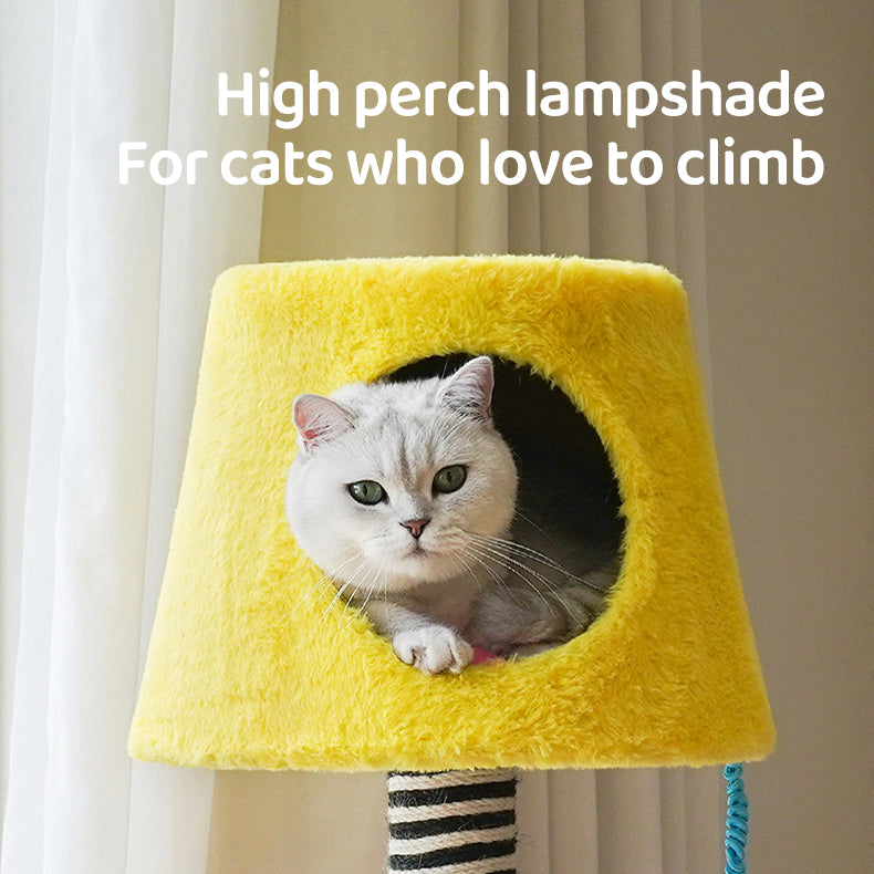 Lamp-Style Cat Scratching Post