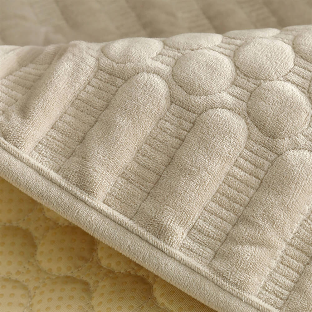Cozy Plush Vintage-Style Non-Slip Couch Cover
