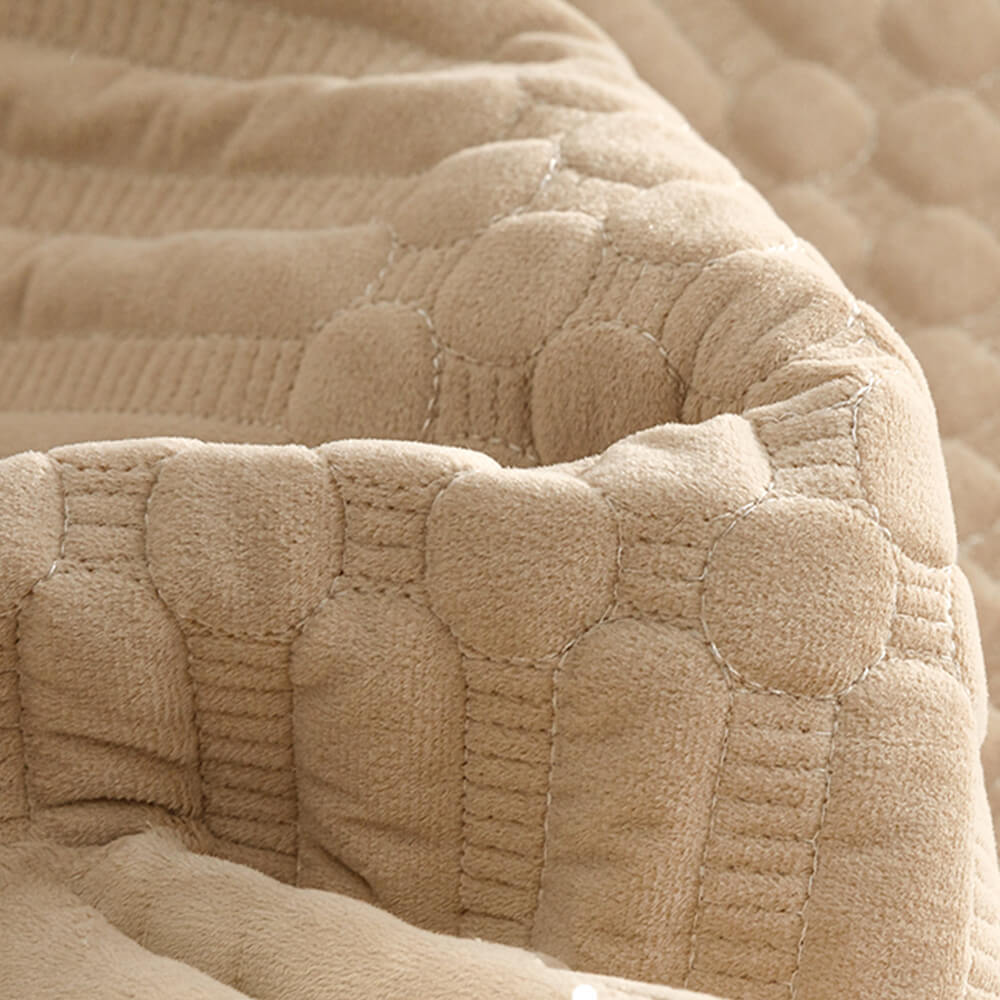 Cozy Plush Vintage-Style Non-Slip Couch Cover