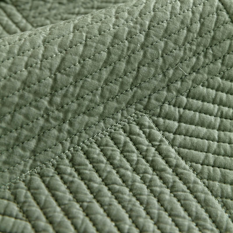 All-Season Minimalist Solid Cotton Geometric Quilted Couch Cover with Anti-Slip Backing
