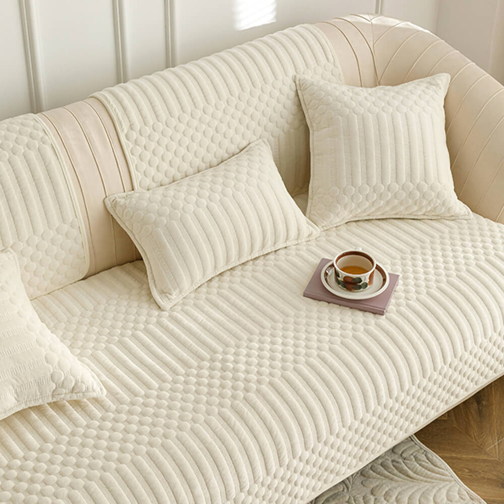Cozy Plush Vintage-Style Non-Slip Couch Cover