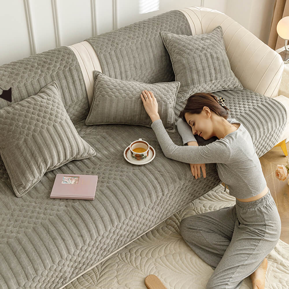 Cozy Plush Vintage-Style Non-Slip Couch Cover