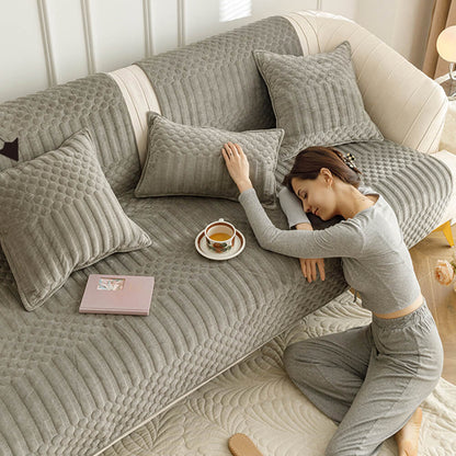 Cozy Plush Vintage-Style Non-Slip Couch Cover