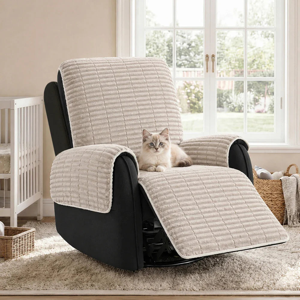 One-Piece Cozy Flannel Sofa Protector — Non-Slip Recliner Chair Cover