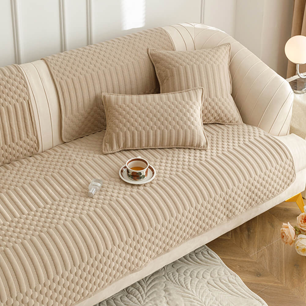 Cozy Plush Vintage-Style Non-Slip Couch Cover