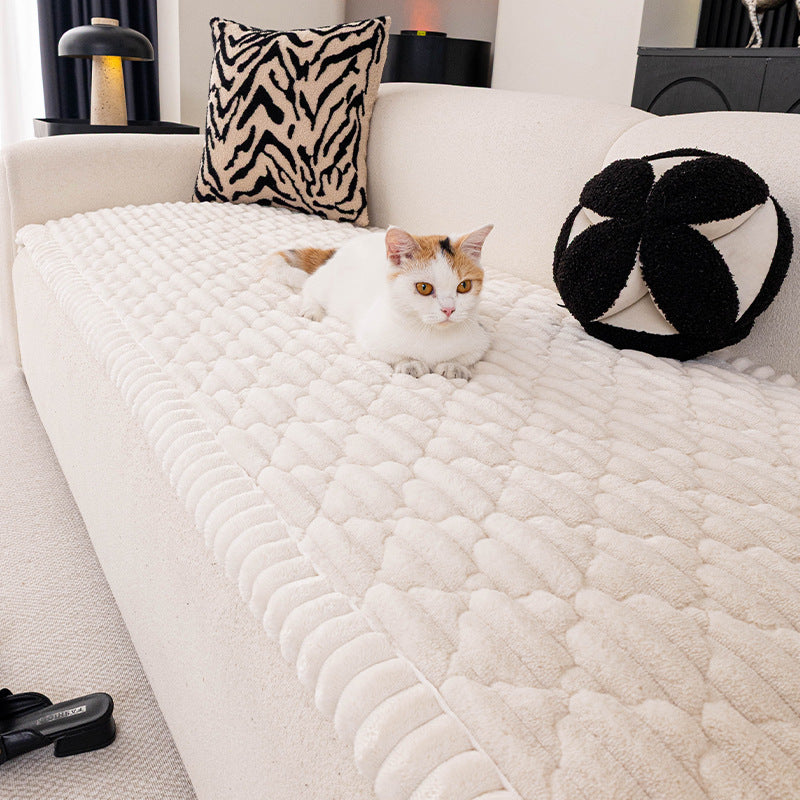 Snow Velvet - White plush couch cover