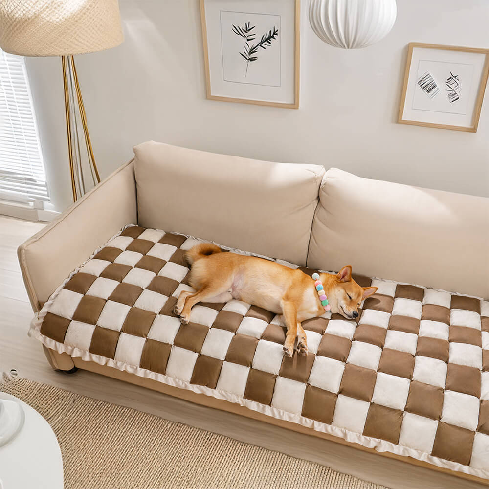 All-Season Plaid Pet Mat - Scratch-Resistant Couch Protector Cover