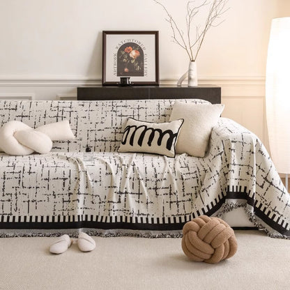All-Season Breathable Anti-Scratch Couch Cover — Multifunctional Comfort Throw