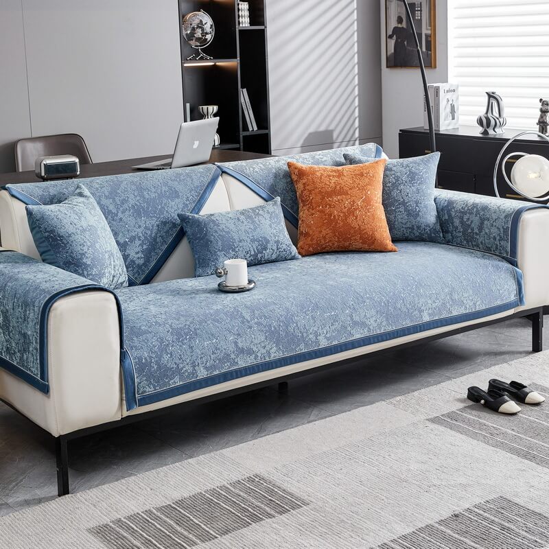 Chenille Wear-Resistant Anti-Scratch Sofa Cover with Non-Slip Couch Protector
