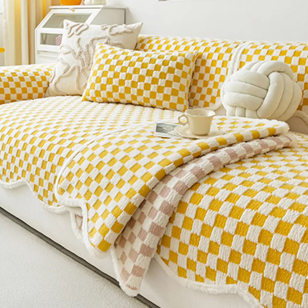 Classic Checkerboard Plush Couch Cover - Ultra-Soft, Scratch-Resistant & Non-Slip