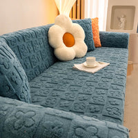 Cozy Floral Jacquard Fleece Couch Cover for Warmth and Style