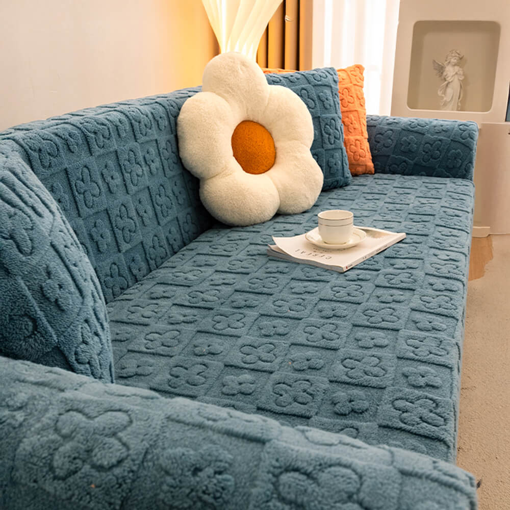 Cozy Floral Jacquard Fleece Couch Cover for Warmth and Style