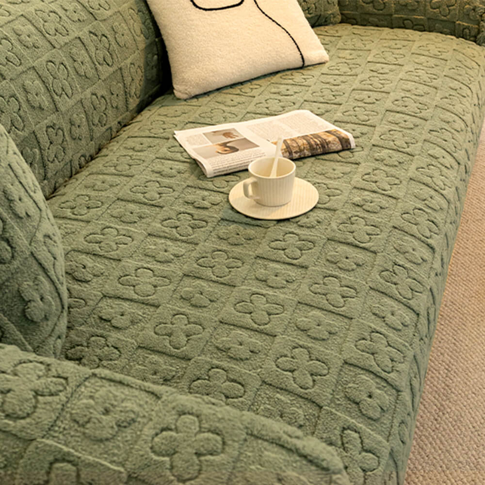 Cozy Floral Jacquard Fleece Couch Cover for Warmth and Style