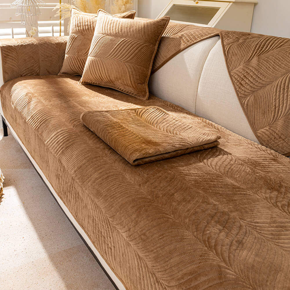 Cozy Leaf-Patterned Plush Couch Cover with Non-Slip Backing