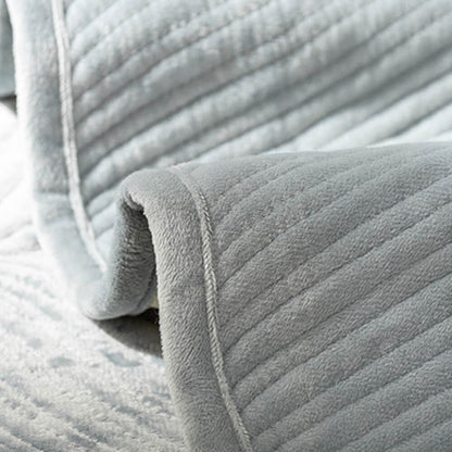 Cozy Leaf-Patterned Plush Couch Cover with Non-Slip Backing