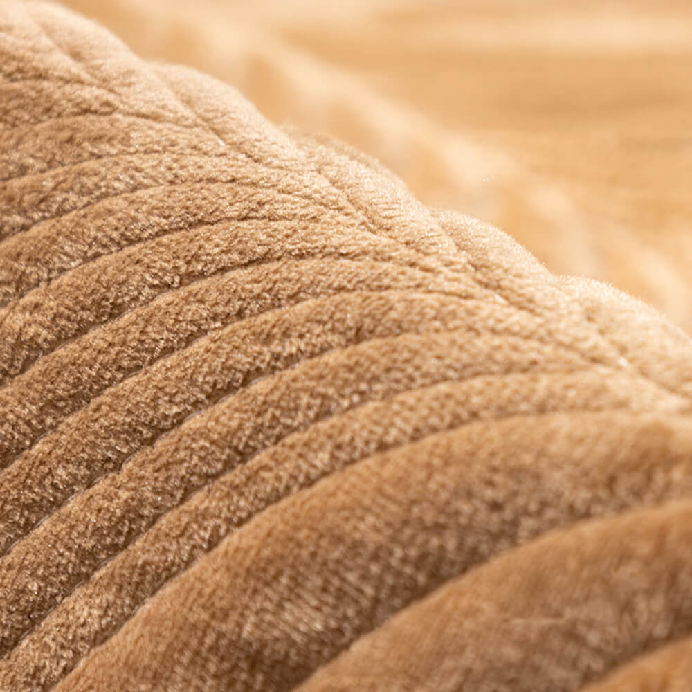 Cozy Leaf-Patterned Plush Couch Cover with Non-Slip Backing