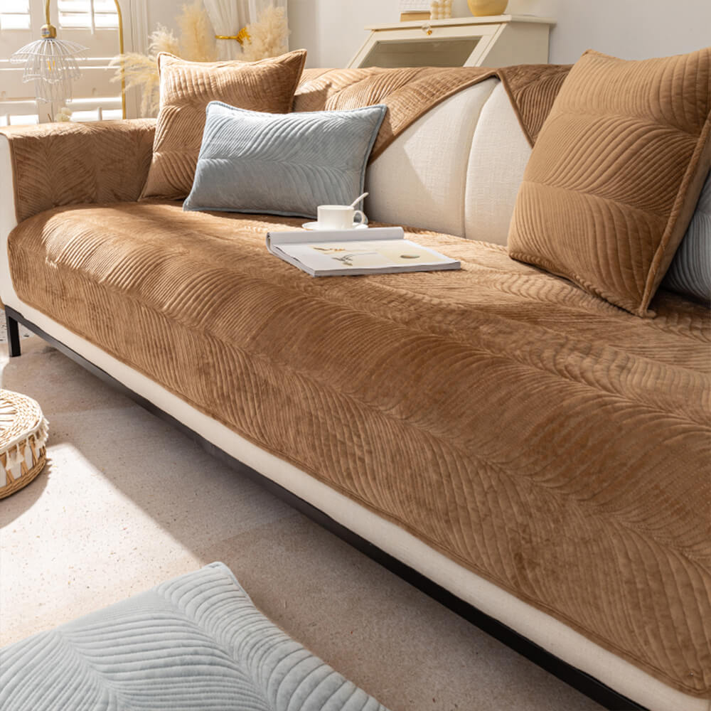 Cozy Leaf-Patterned Plush Couch Cover with Non-Slip Backing