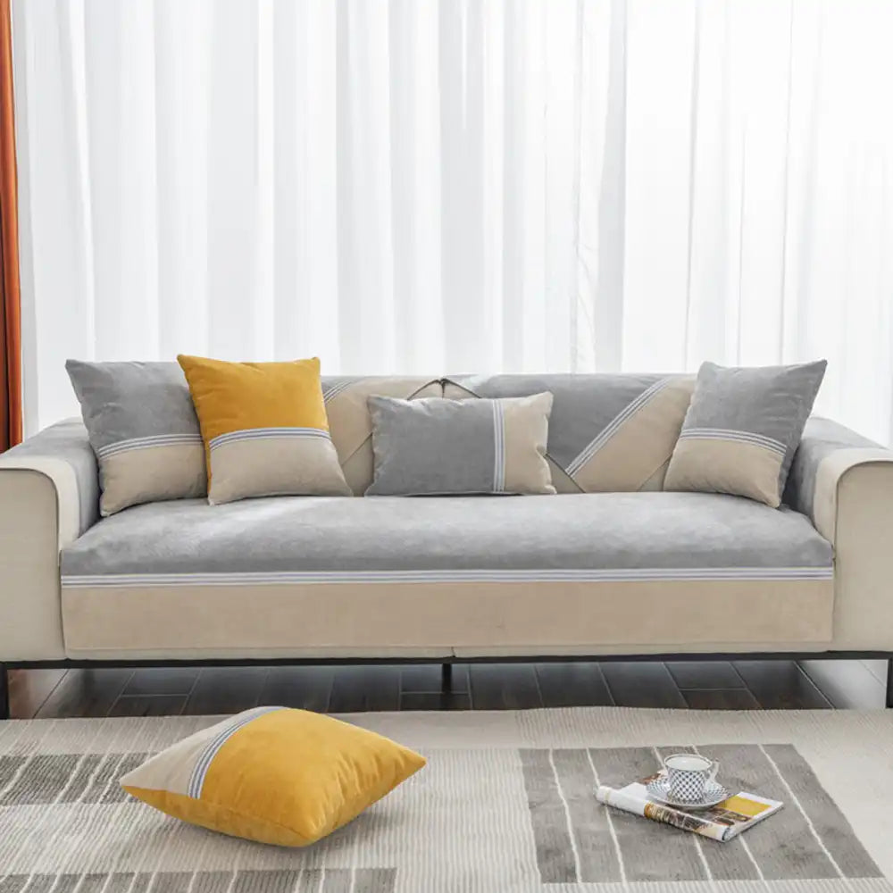All-Season Water-Resistant Colorblock Couch Cover - Anti-Slip Sofa Protector for Pets and Kids