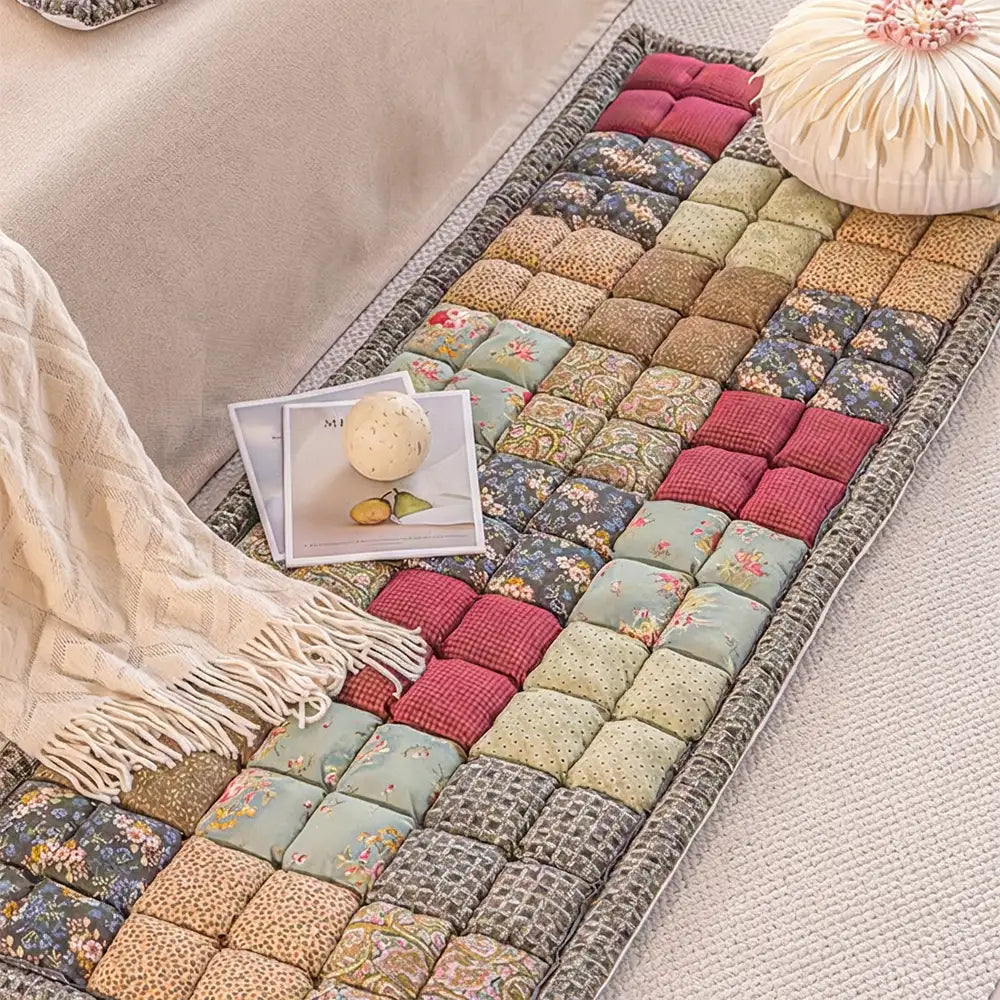Handmade Vintage Floral Plush Pet Mat — Cushioned, Non-Slip Couch Cover