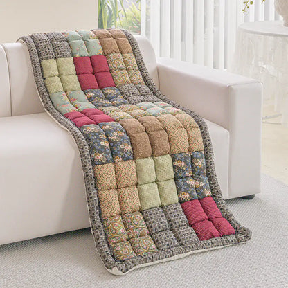 Handmade Vintage Floral Plush Pet Mat — Cushioned, Non-Slip Couch Cover