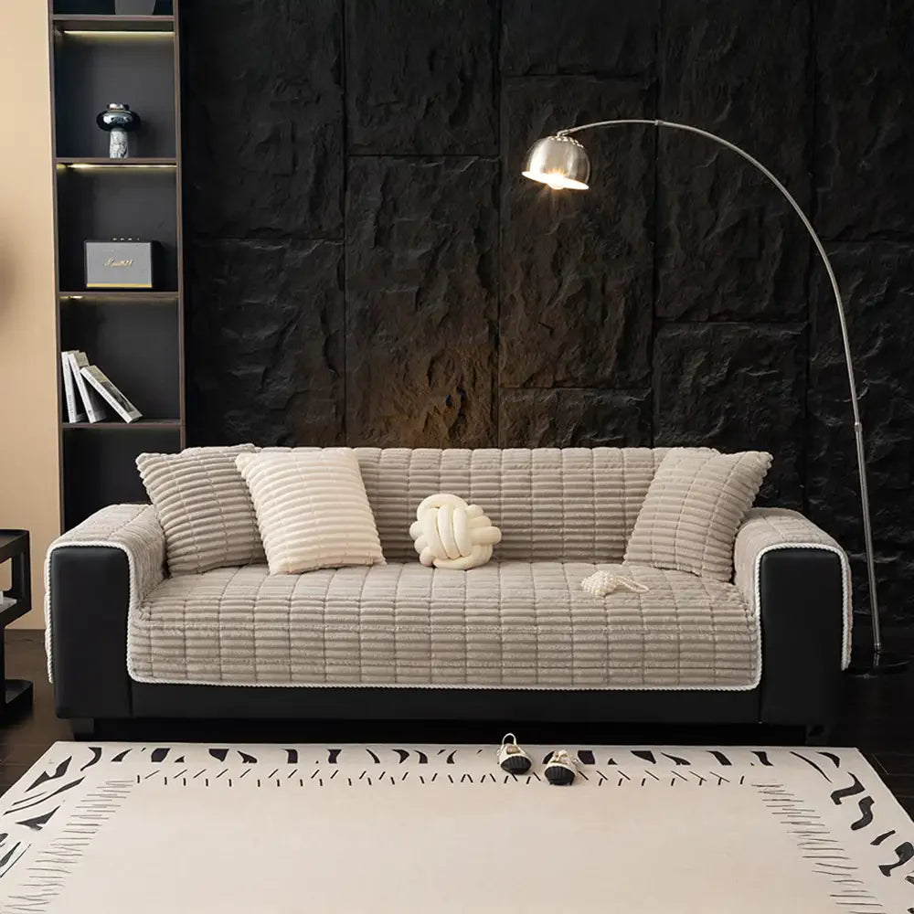 One-Piece Cozy Flannel Sofa Protector — Non-Slip Recliner Chair Cover