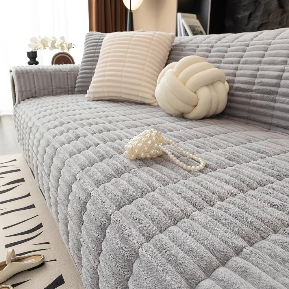 One-Piece Cozy Flannel Sofa Protector — Non-Slip Recliner Chair Cover