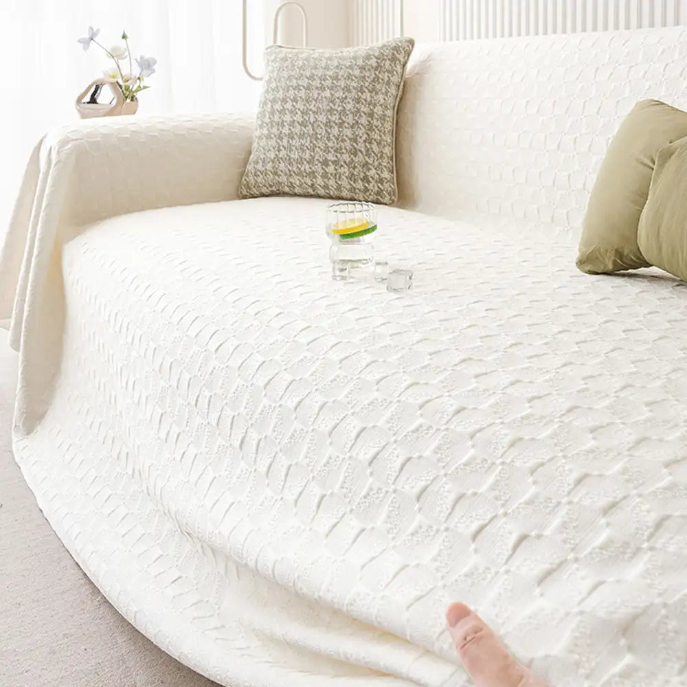 Cooling Textured Ice Silk Sofa Blanket – Skin-Friendly, Breathable, Washable Couch Cover