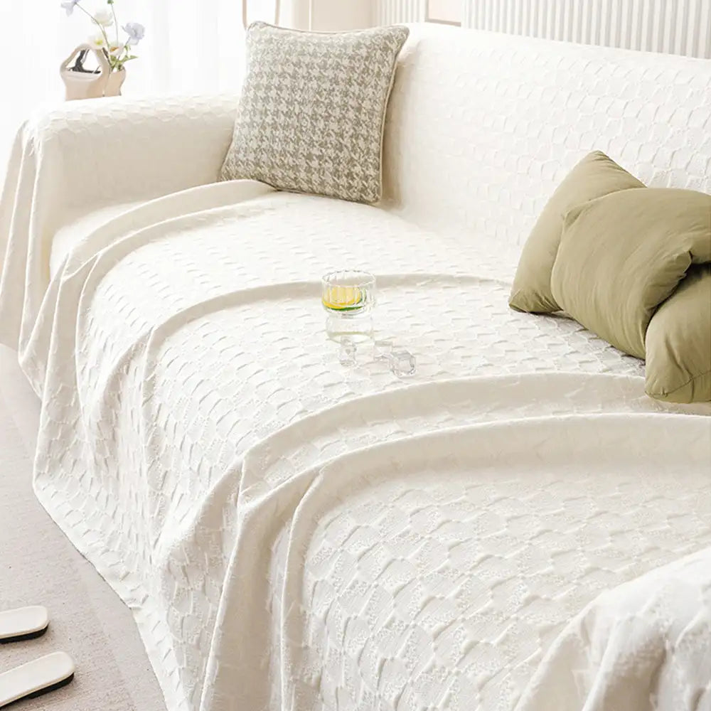 Cooling Textured Ice Silk Sofa Blanket – Skin-Friendly, Breathable, Washable Couch Cover