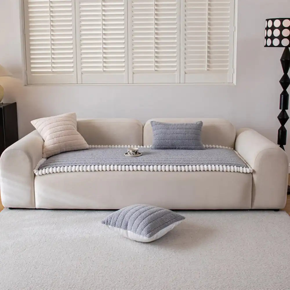 Cozy Thick Sofa Cover – Non-Slip, Warm & Comfortable Couch Protector for Stylish Home Decor