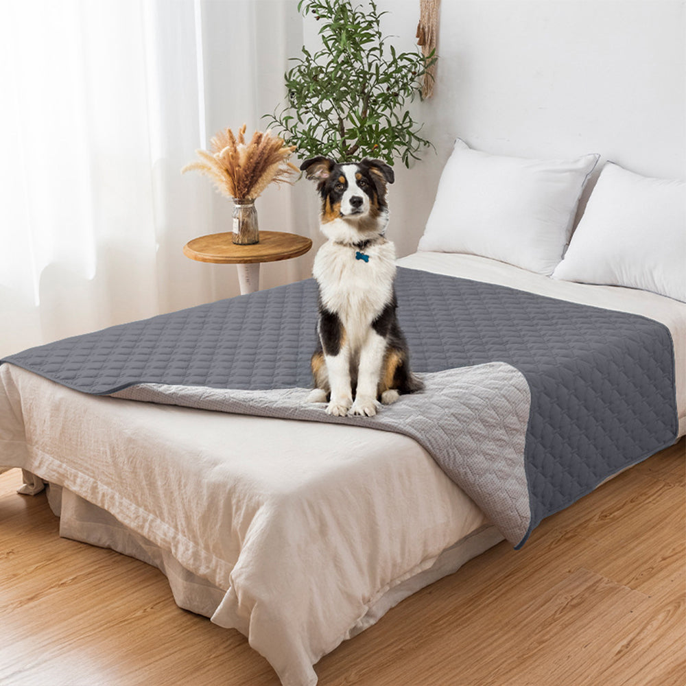 Diamond-Quilted Waterproof Pet Couch Cover with Non-Slip Backing — Stylish Protection for Your Furniture