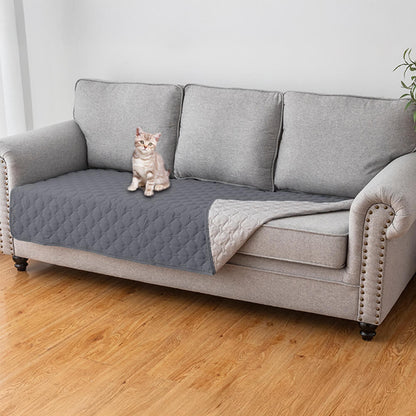 Diamond-Quilted Waterproof Pet Couch Cover with Non-Slip Backing — Stylish Protection for Your Furniture