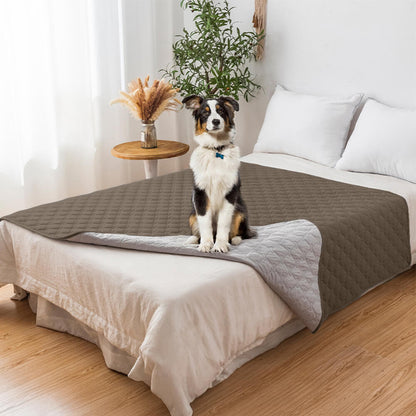 Diamond-Quilted Waterproof Pet Couch Cover with Non-Slip Backing — Stylish Protection for Your Furniture
