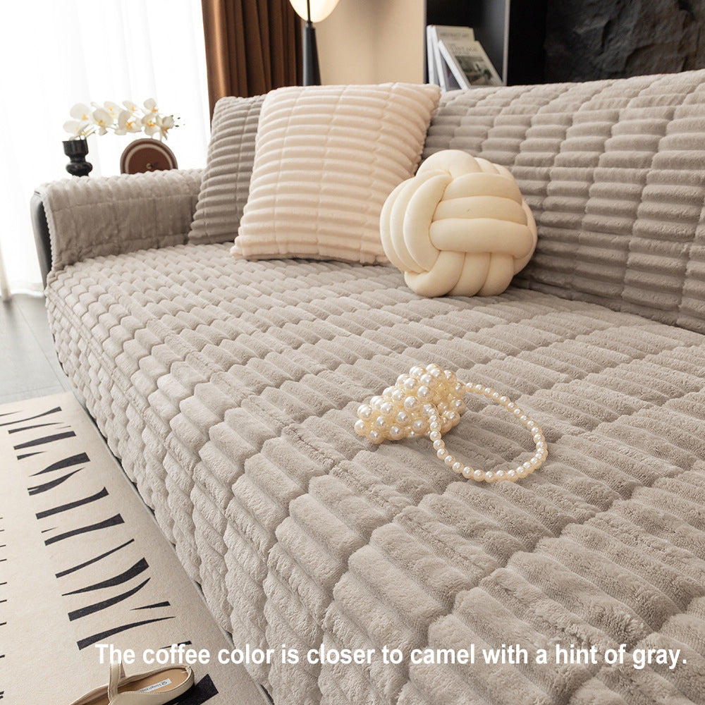 One-Piece Cozy Flannel Sofa Cover - Non-Slip Outdoor Couch Protector