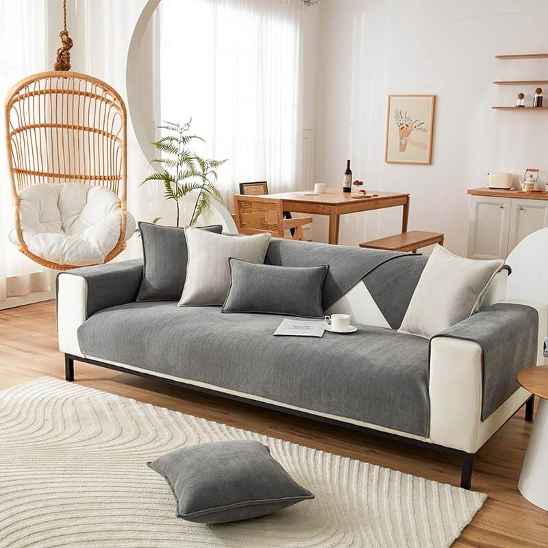 All-Season Waterproof Outdoor Couch Cover - Stain-Resistant & Durable