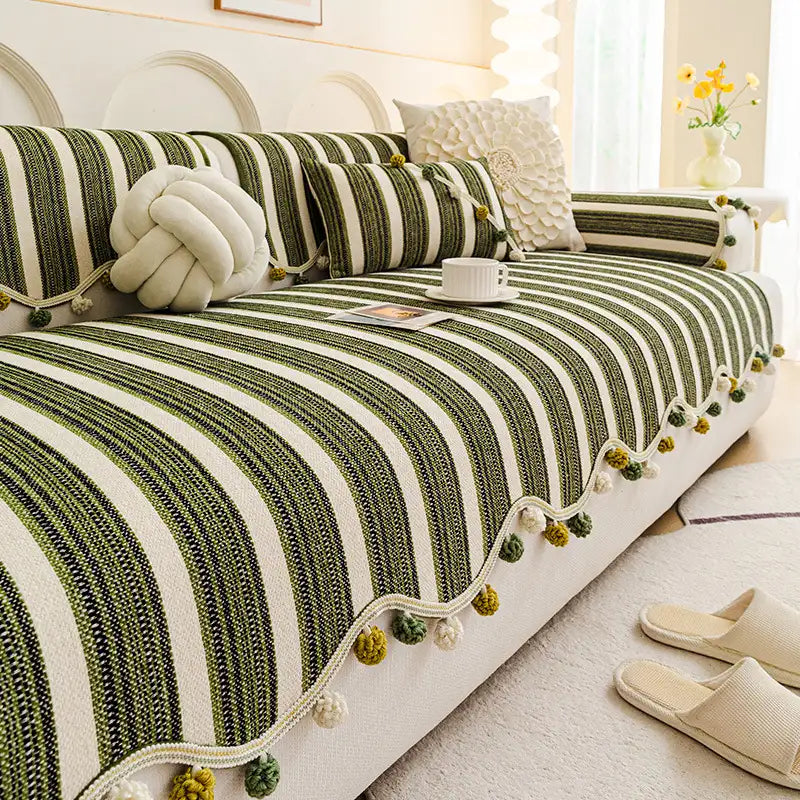 Chenille Sofa Cover – Irregular Color-Contrast, Skin-Friendly, Non-Slip Protection for Your Couch