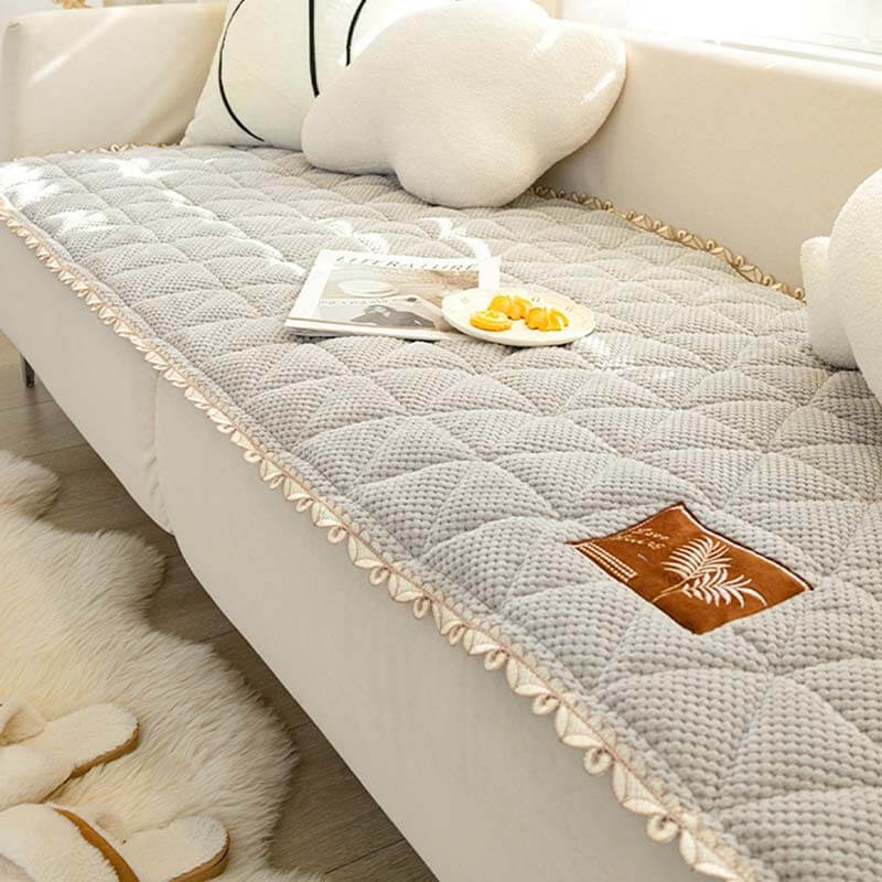 Bread-Shaped Chenille Non-Slip Couch Cover - Soft, Durable Sofa Protector