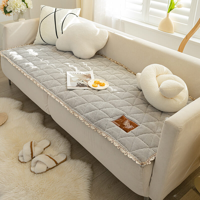 Bread-Shaped Chenille Non-Slip Couch Cover - Soft, Durable Sofa Protector