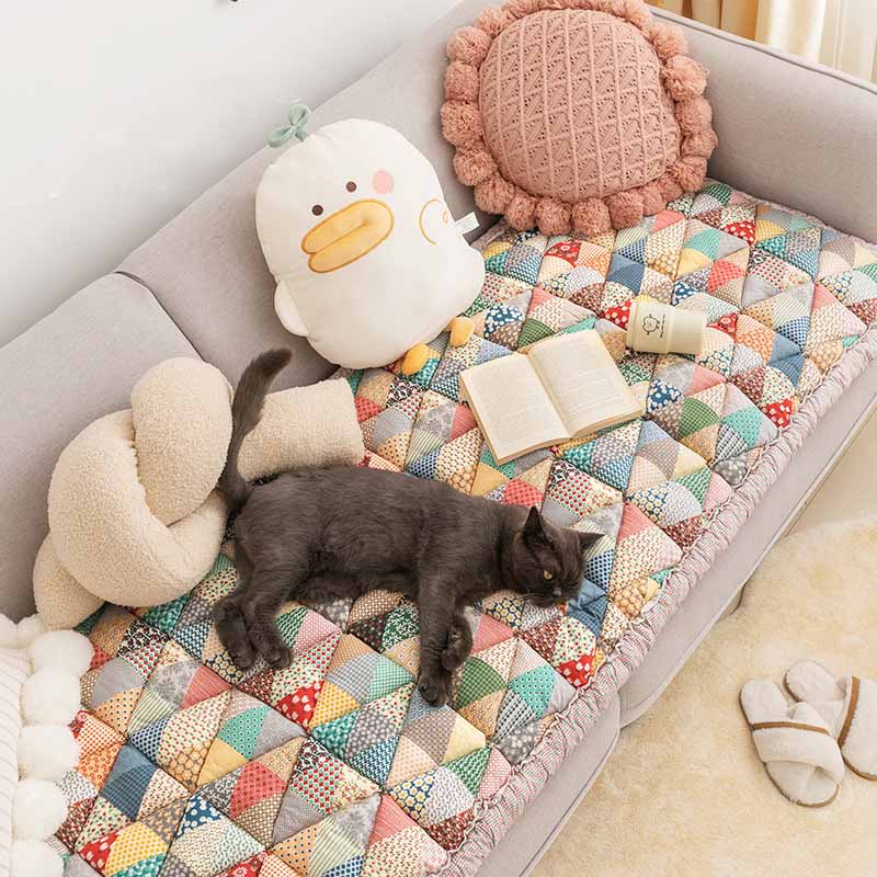 Garden-Chic Cotton Pet-Friendly Couch Protector