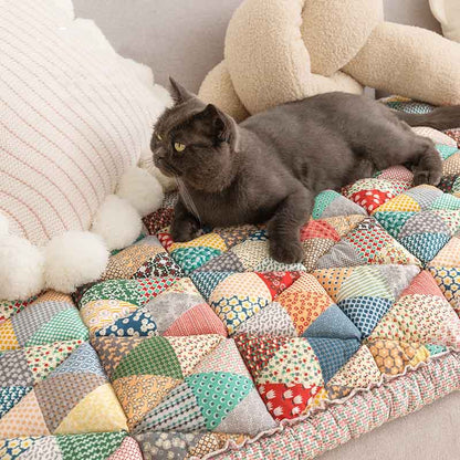 Garden-Chic Cotton Pet-Friendly Couch Protector