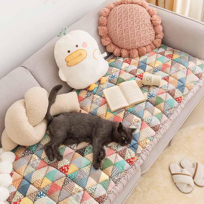 Garden-Chic Cotton Pet-Friendly Couch Protector