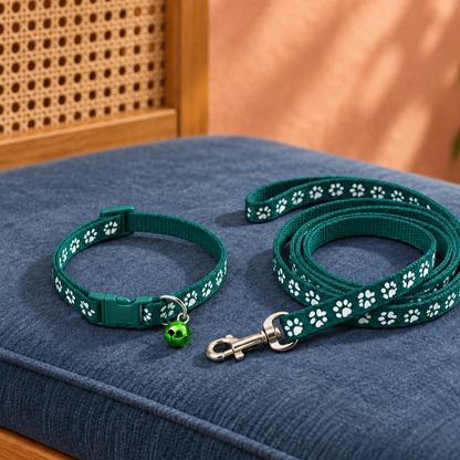 Adorable Paw-Print Nylon Collar & Leash Set for Daily Walks